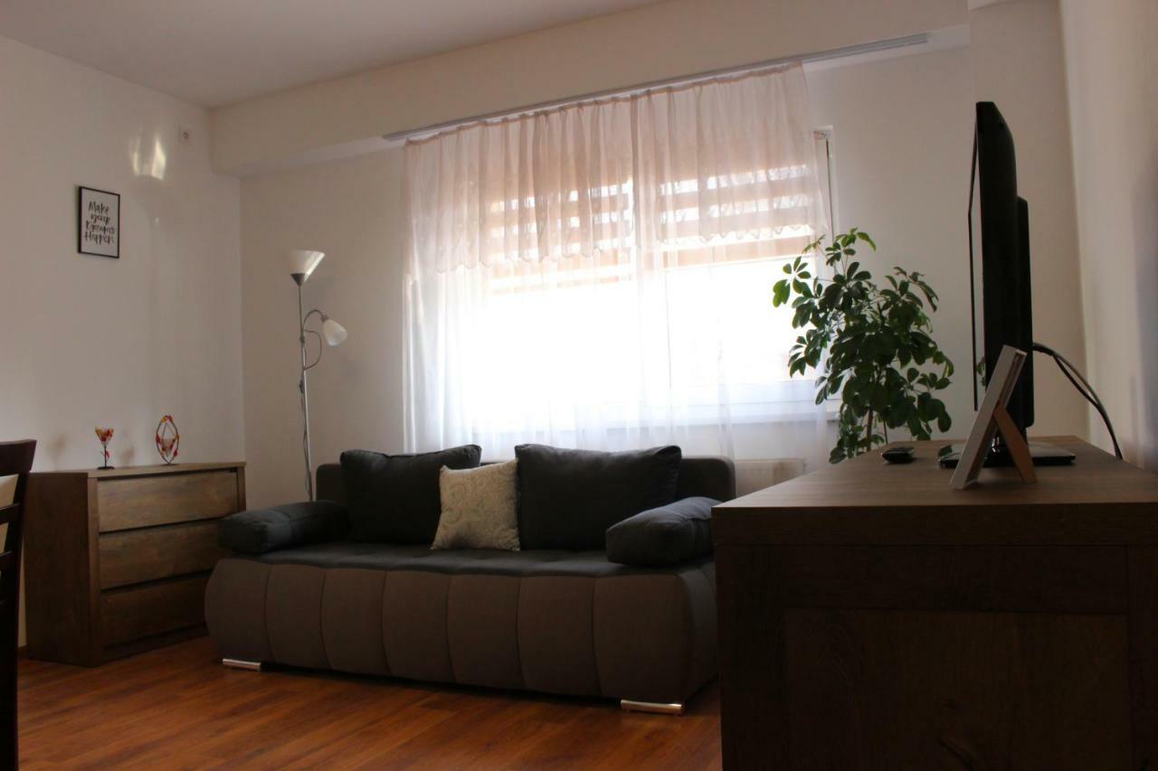كرايوفا Still Apartament المظهر الخارجي الصورة